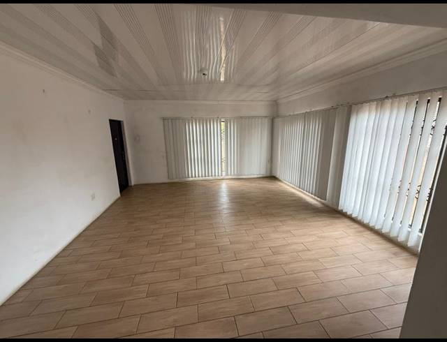 6 BEDROOM HOUSE FOR SALE IN SOSHANGUVE JJ